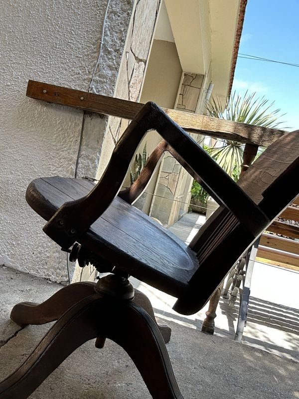 Butaca de directorio en roble firme - imagen 6