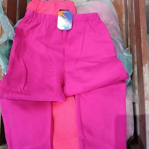 Lote siguiente: Calzas Deportivas para Niña Color Rosa