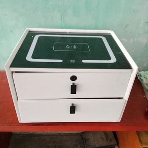 Lote anterior: Mesa de Noche Moderna con Cajones y Carga Inalámbrica