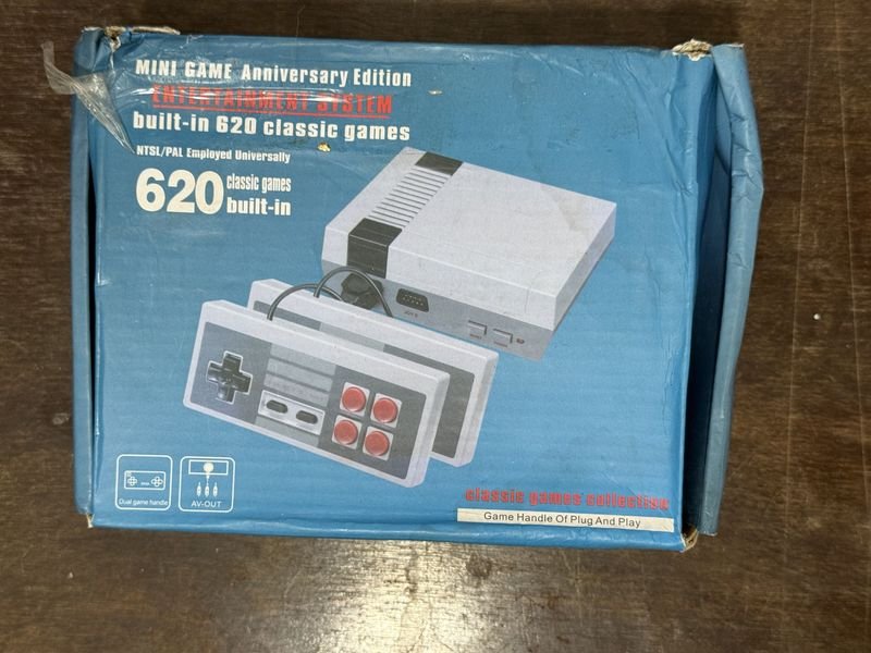 Consola Mini Game Anniversary Edition con 620 Juegos Retro