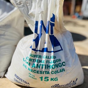 Bolsas de Cal Blanca "Plata Más, Pinta Mejor" Daronil S.A. (2 unidades, 15 kg cada una) - imagen 3