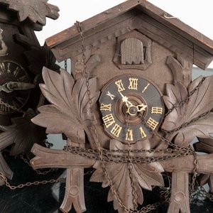 Lote de 3 Relojes de Cuco Antiguos con Detalles - imagen 2