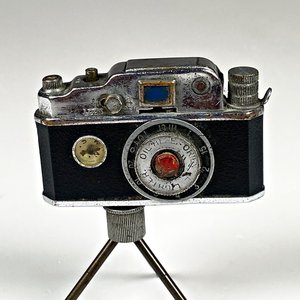 Encendedor Japonés Coleccionable Estilo Cámara Fotográfica Antigua - imagen 3