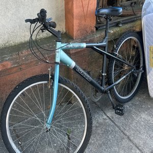 Lote anterior: Bicicleta Baccio Rodado 26 Negra y Celeste