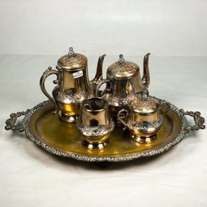 Juego de Té y Café Metálico con Bandeja Oval Labrada - imagen 2