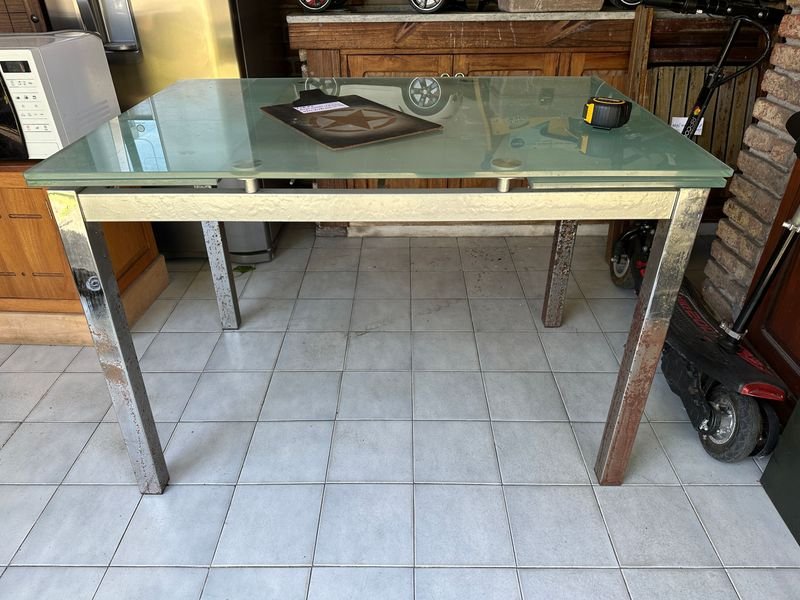 Mesa de comedor extensible con 6 sillas y forros - imagen 3
