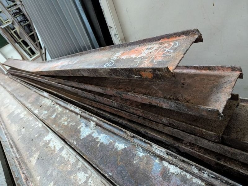 Lotes de vigas de hierro para construcción - imagen 2