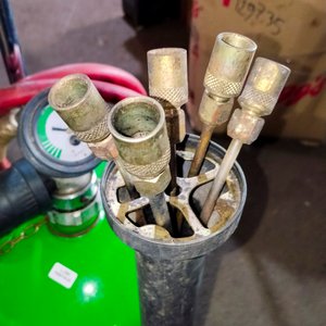 Extractor de Aceite Neumático con Manómetro y Mangueras - imagen 3