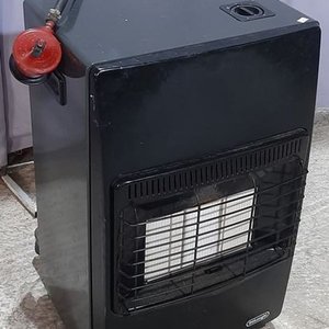 Estufa a Gas DeLonghi con Válvula - imagen 1