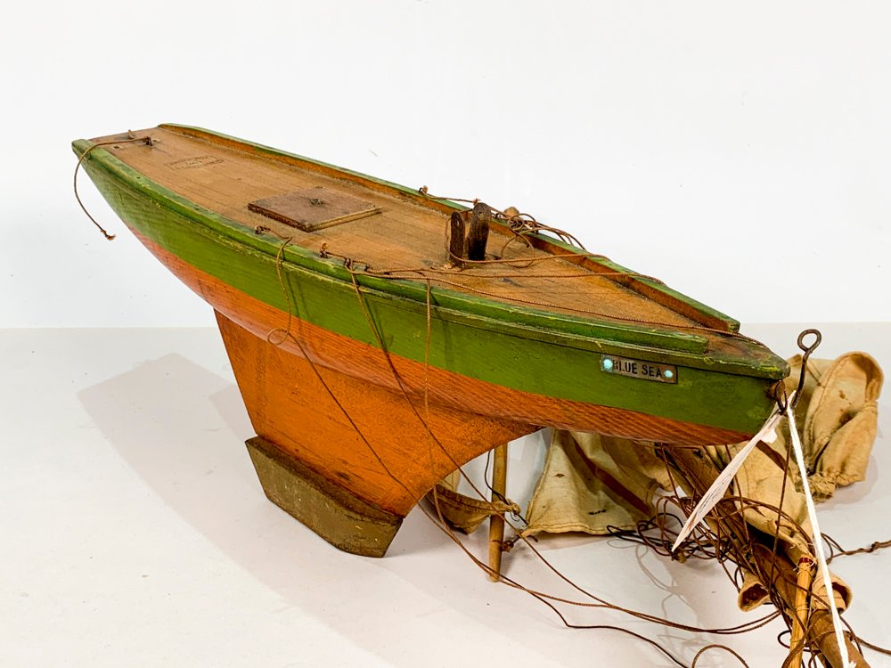 Maqueta de velero en madera con detalles - imagen 2