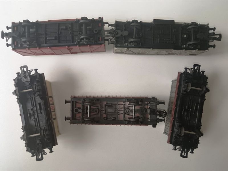 Item 895399 - Image 1