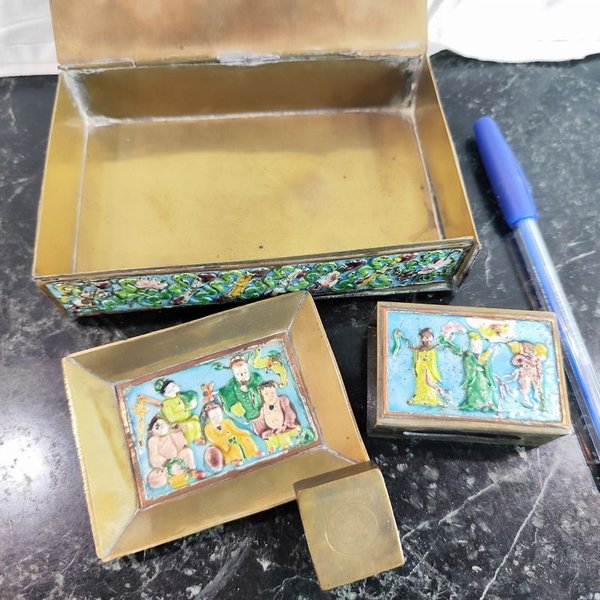Alhajero en bronce o esmalte cloisonné con bandejita y estuche para caja de fósforos - imagen 2