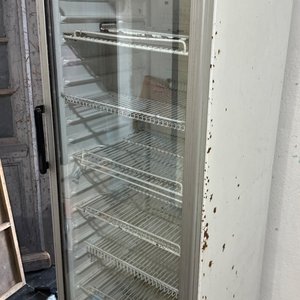 Lote siguiente: Botellero Vertical Refrigerado Cold Master