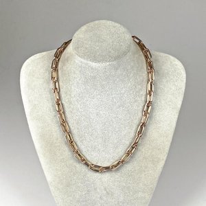 Lote siguiente: Cadena Gruesa Enchapada Estilo Cartier 40 cm