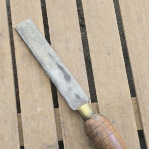 Formón de Carpintería con Mango de Madera - imagen 2