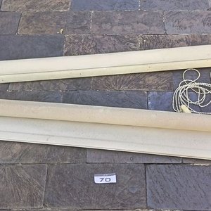 Lote siguiente: Dos Cortinas Enrollables Paloma Beige con Cadena