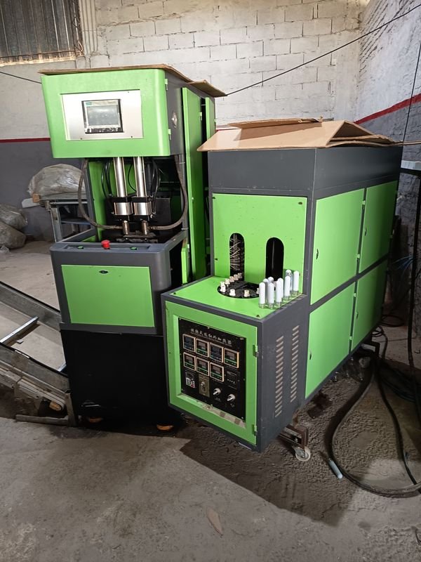 Maquinaria para la producción de botellas PET - imagen 19