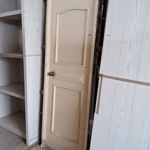 Lote anterior: Puerta de Tablero Moldurado en Cedro