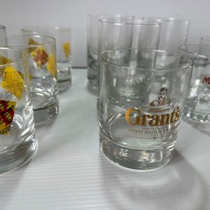 Lote de 13 Vasos de Whisky de Colección - imagen 4
