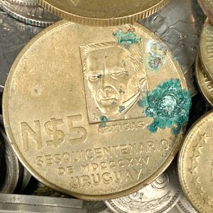 Lote de Monedas Varias, Medallas y Relojes de Viaje y Dama - imagen 6