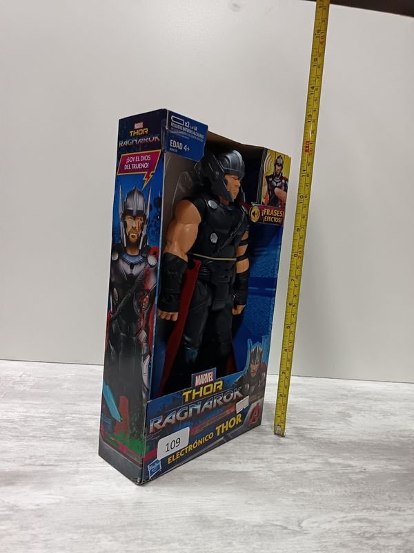 Figura de Acción de Thor de Marvel: Ragnarok - imagen 3