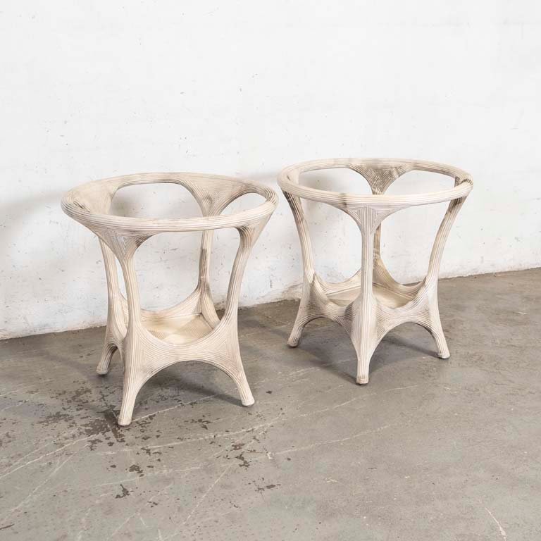 Lote siguiente: Bases para mesas de jardín en madera y ratán