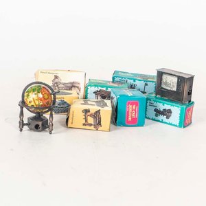 Lote siguiente: Lote de 9 Sacapuntas Antiguos Estilo Miniatura con Caja