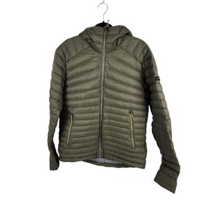Lote anterior: Campera Acolchada de Pluma Trekking Hombre Talle L Verde Oliva