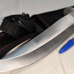 Cuchillo de Acero Sibirya Company con Hoja Grabada y Empuñadura con Relieves, Nuevo con Funda - imagen 3