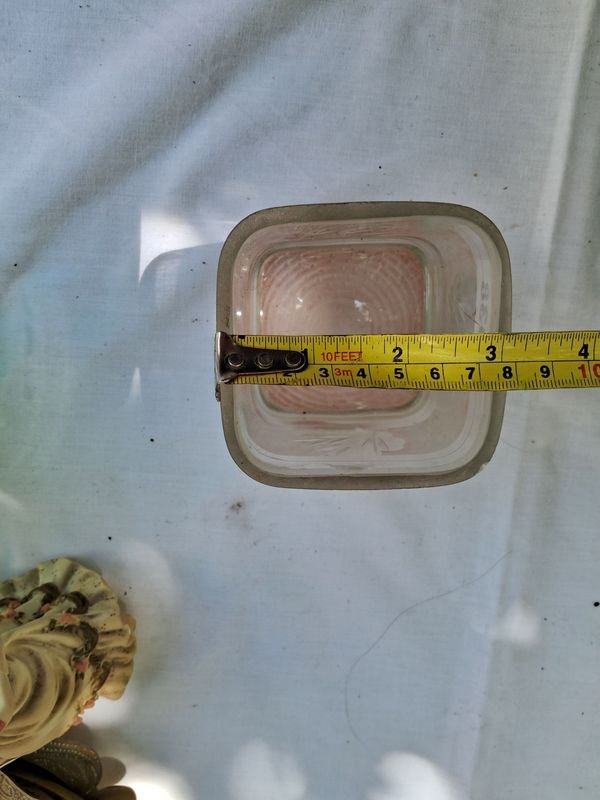 Item 869538 - Image 1