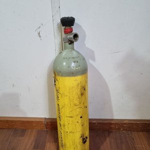 Balón de Oxígeno Industrial UMS con Válvula - 63cm - imagen 1
