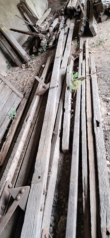 Lote de tirantes de vagón de tren en mal estado - imagen 5
