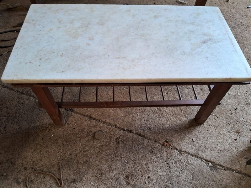 Mesa ratona en madera y marmol con banco en madera - imagen 4