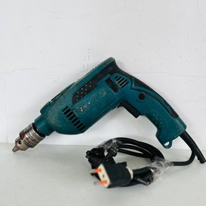 Lote siguiente: Taladro Makita HP1640 con Cable