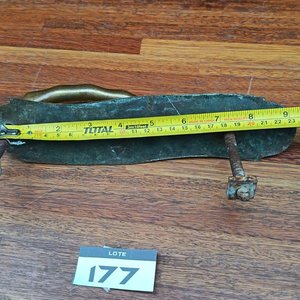 Juego Antiguo de Tiradores de Bronce para Puerta de Calle con Buzón - imagen 6