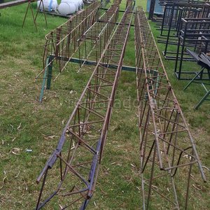 Lote siguiente: Lote de Armaduras Metálicas para Construcción