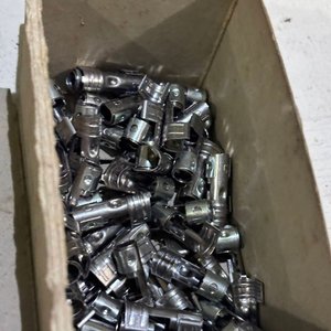 Lote de Lámparas, Portalámparas y Fusibles Varios - imagen 6