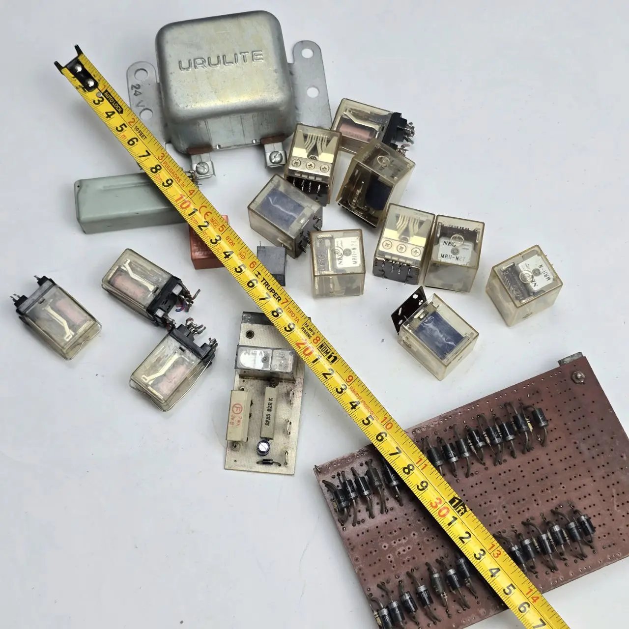 Item lote-10-relei-varios - Image 4