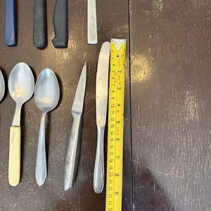 Lote de Cubiertos: Tenedores, Cuchillos y Cucharas Variados - imagen 14