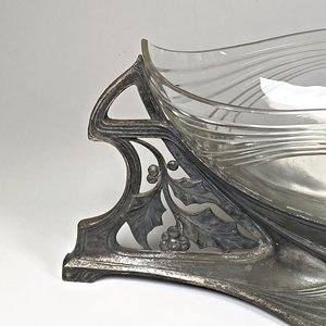 Centro de Mesa Art Nouveau WMF con Depósito de Cristal Tallado - imagen 3