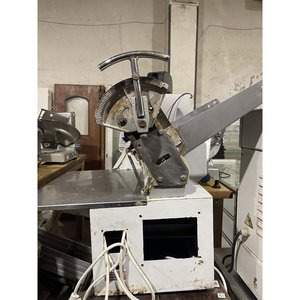 Amasadora Industrial Lieme - Funciona, con Detalles de Óxido - imagen 2