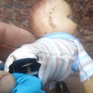 Muñeco Antiguo a Cuerda Bebé Gateador de Hojalata "Crawling Baby" - imagen 5