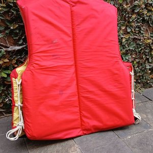 Chaleco Salvavidas Rocket Jacket Rojo y Amarillo - imagen 3