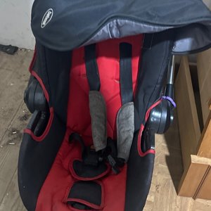 Lote siguiente: Silla de Auto para Bebé