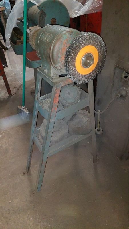 Item 758327 - Image 1