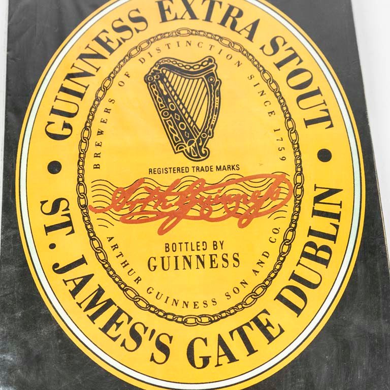 Cartel publicitario de madera para cerveza GUINNES - imagen 2