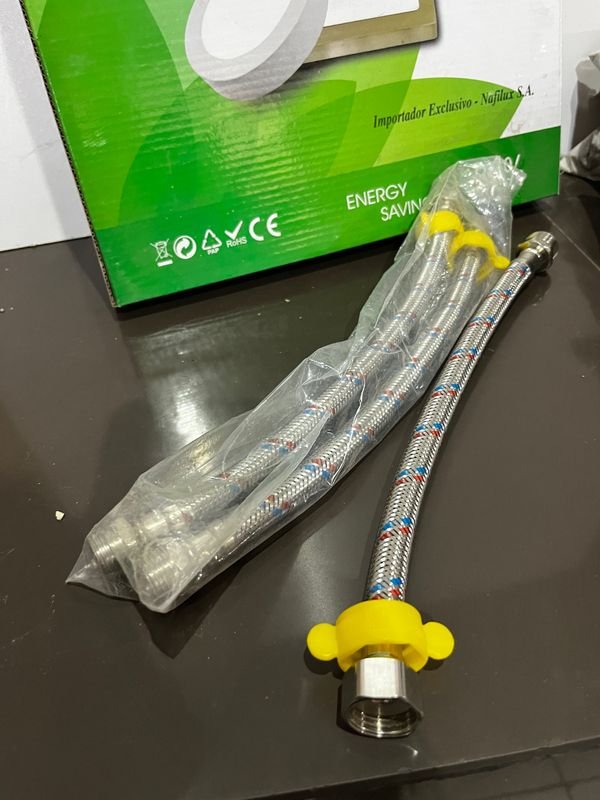 Luz de superficie LED, cable flexible universal y foco LED 24W - imagen 3
