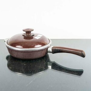 Lote anterior: Sartén Essen Marrón con Tapa - Diámetro 22 cm