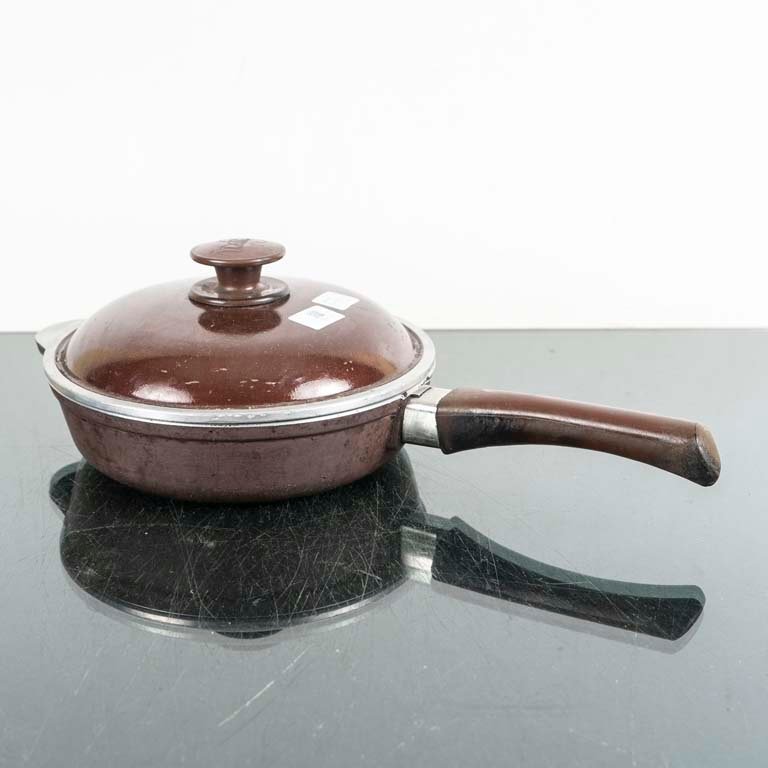 Sartén Essen Marrón con Tapa - Diámetro 22 cm