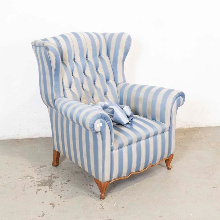 Item 2101933 - Image 0